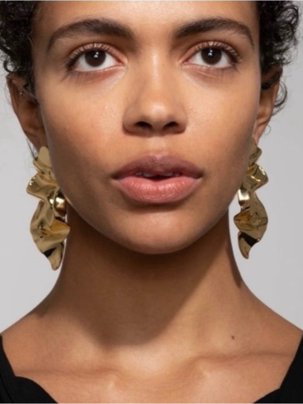NEW Alexis Bittar Large Gold Crumpled Post Earrings Molten Metal AU21 - Picture 11 of 12